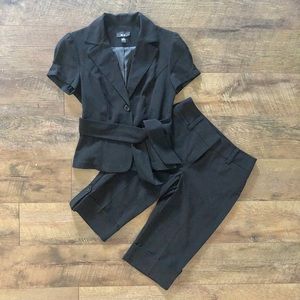 TWO PIECE Black Short-sleeve & Bermuda Shorts Suit